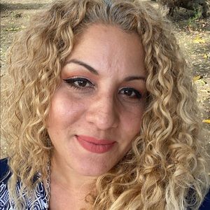 Meet your Posher, Janise